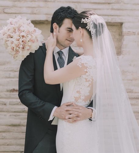 शादी के दिन से सर्जियो और कैरोला की तस्वीर