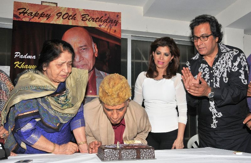 खय्याम का 90वां जन्मदिन मना रही जगजीत कौर