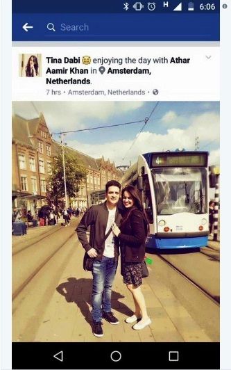 अतहर आमिर खान और टीना डाबी 2016 में विदेश यात्रा के दौरान