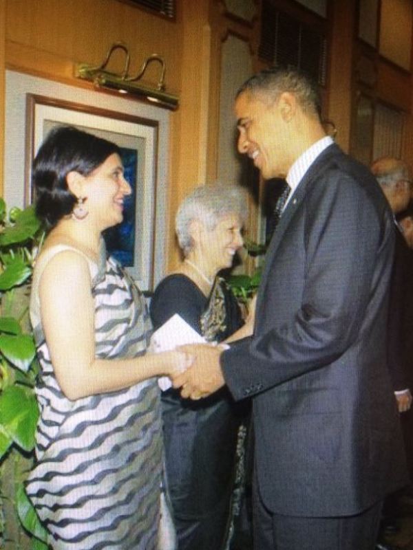 बराक ओबामा के साथ सागरिका घोष की ट्वीट की गई तस्वीर