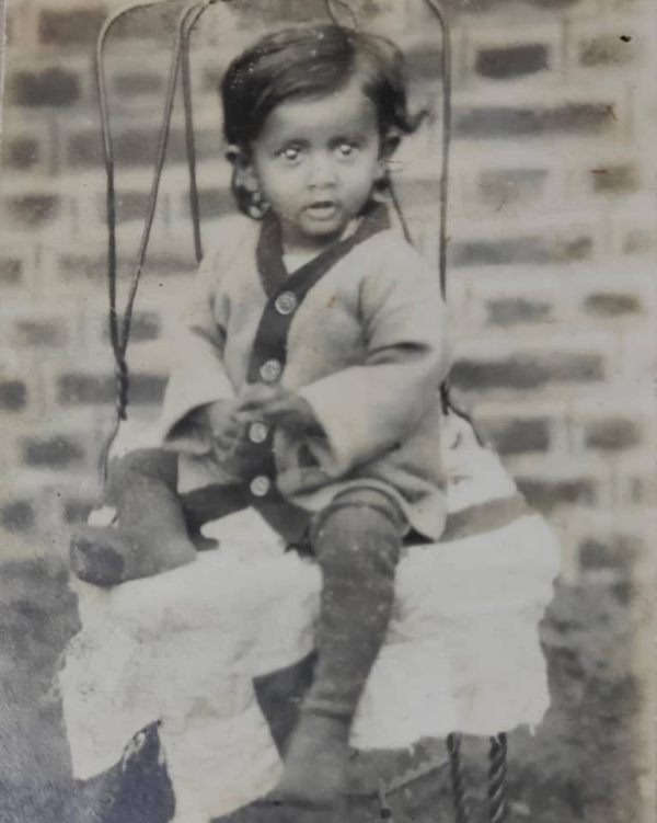 गौतम बेनेगल बचपन की तस्वीर