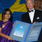 स्टॉकहोम जल पुरस्कार प्राप्त करती सुनीता नारायण (2005)