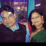 रवि दुबे के माता-पिता