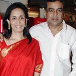 परेश-रावल-अपनी पत्नी के साथ