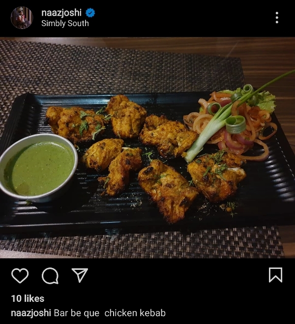 चिकन खाते हुए नाज जोशी का इंस्टाग्राम पोस्ट
