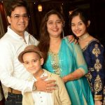 जन्नत जुबैर रहमानी अपने परिवार के साथ