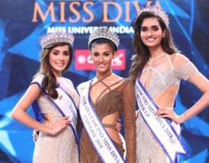 नेहल चुडासमा ने मिस दिवा मिस यूनिवर्स 2018 का ताज पहनाया