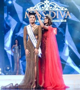 मिस दिवा मिस यूनिवर्स 2017, श्रद्धा शशिधर के साथ नेहल चुडासमा