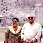नमिता भट्टाचार्य अपने दत्तक पिता अटल बिहारी वाजपेयी के साथ