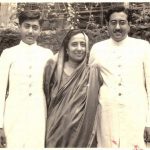 अमीन सयानी अपनी मां और भाई के साथ युवा तस्वीर