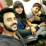 1653273431 335 Mithil Jain Actor उम्र हाइट पत्नी परिवार Biography Hindi मिथिल जैन अपनी पत्नी संगीता मिथिल जैन और उनके बेटे अगस्त्य के साथ