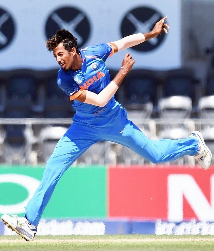 1653278595 383 Ishan Porel Cricketer हाइट उम्र गर्लफ्रेंड परिवार Biography Hindi ईशान पोरेली