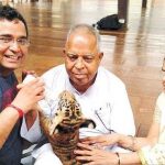 विजय शेखर शर्मा अपने माता-पिता के साथ