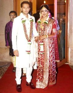 इशिता दत्ता अपने पति वत्सल सेठो के साथ
