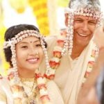अंकिता कोंवर और मिलिंद सोमन की शादी