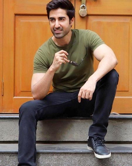 1653305117 816 Ishaan Singh Manhas Actor हाइट उम्र परिवार गर्लफ्रेंड Biography ईशान सिंह मन्हासी