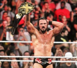 ड्रू मैकइंटायर NXT चैंपियन