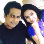 1653318075 561 Shriram Iyer हाइट Weight उम्र पत्नी बच्चे Biography Hindi श्रीराम अय्यर अपनी पत्नी उत्तरा अय्यर के साथ