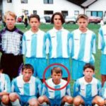 मारियो मैंडज़ुकिक बचपन में फुटबॉल खेल रहा था