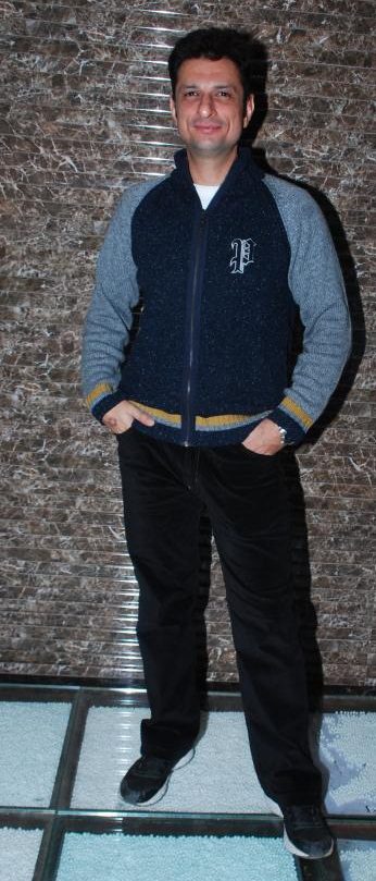 1653343392 464 Rushad Rana हाइट Weight उम्र Affairs पत्नी Biography Hindi रुशाद मेंढक