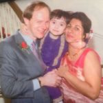 अपने माता-पिता के साथ साफिया न्यागार्ड की बचपन की तस्वीर