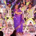 1653378807 975 Usha Nadkarni Actress उम्र पति बच्चे परिवार Biography Hindi 2018 बिग बॉस मराठी लॉन्च में उषा नाडकर्णी