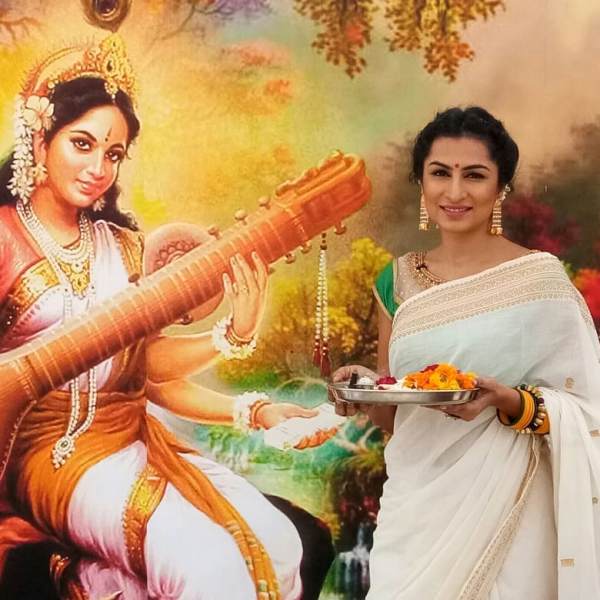 1653428593 709 Aditi Arora Sawant Journalist हाइट Weight उम्र Biography पति बच्चे अदिति अरोड़ा सावंती