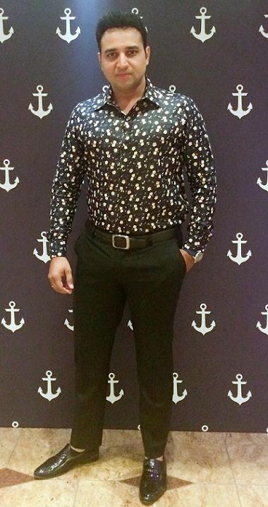 1653435918 393 Romanch Mehta हाइट Weight उम्र गर्लफ्रेंड परिवार Biography Hindi रोमांश मेहता