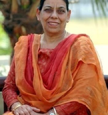 1653441681 Nirmal Rishi Punjabi Actress हाइट Weight उम्र Affairs पति बच्चे Nirmal Rishi