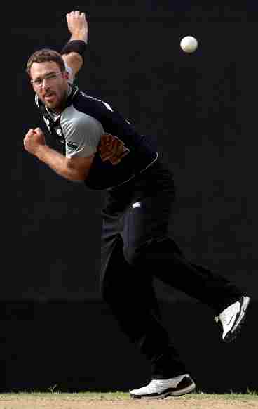 1653455731 367 Daniel Vettori उम्र पत्नी परिवार Biography Facts Hindi डेनियल विटोरी
