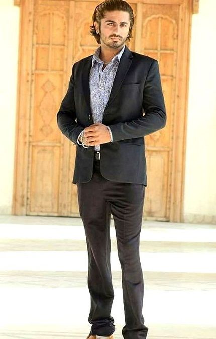 1653480272 14 Karan Raj Sharma हाइट Weight उम्र गर्लफ्रेंड Biography Hindi करण राज शर्मा