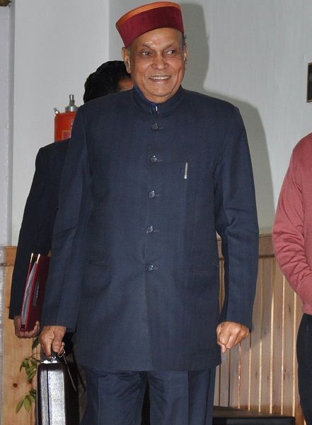 प्रेम कुमार धूमल, भाजपा नेता