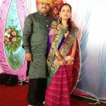 सुरेश चव्हाणके अपनी पत्नी के साथ