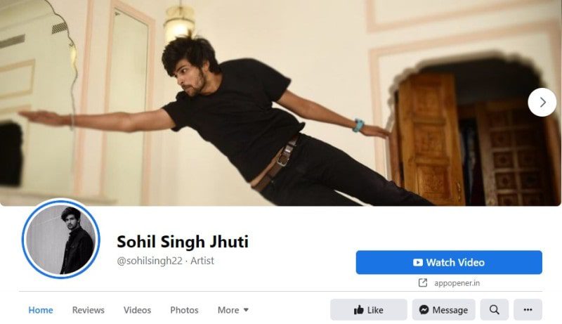 उनके आधिकारिक फेसबुक पेज के अनुसार उनका पूरा नाम।