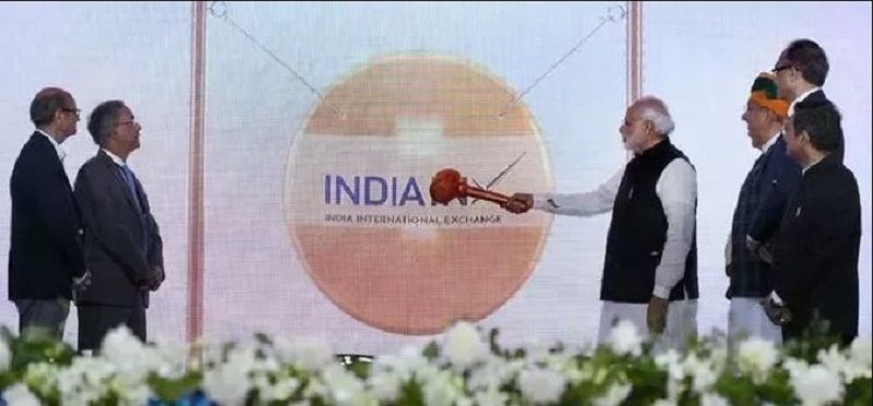 प्रधानमंत्री नरेंद्र मोदी ने इंडिया इंटरनेशनल एक्सचेंज का उद्घाटन किया