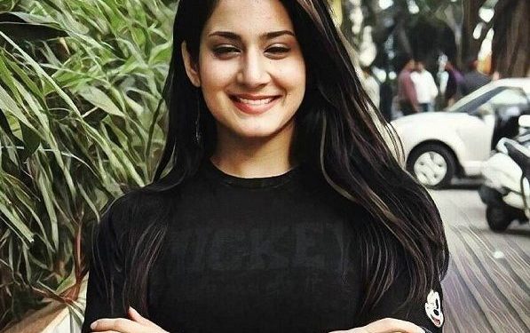 Aditi Rathore Actress हाइट Weight उम्र Affairs Biography in Hindi Aditi Rathore