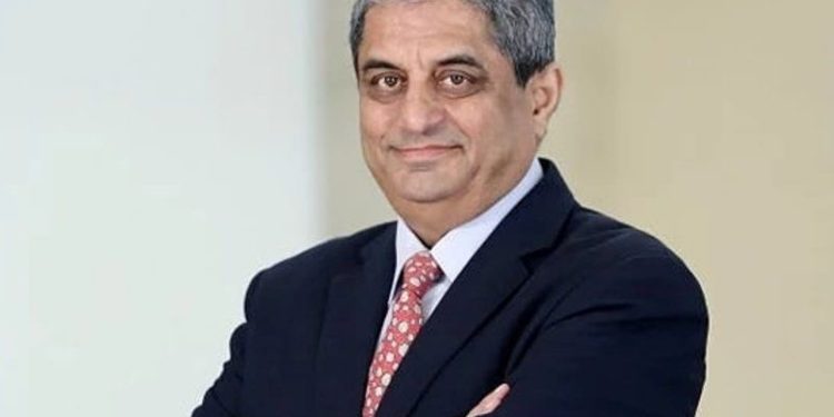 Aditya Puri उम्र पत्नी परिवार बच्चे Biography in Hindi Aditya Puri