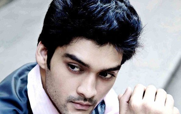 Aditya Redij Actor हाइट Weight उम्र पत्नी Biography in Hindi Aditya Redij
