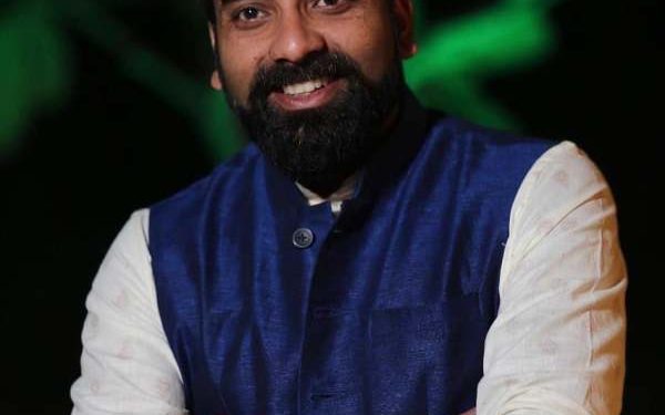 Anubhav Singh Bassi उम्र गर्लफ्रेंड परिवार Biography in Hindi Anubhav Singh Bassi