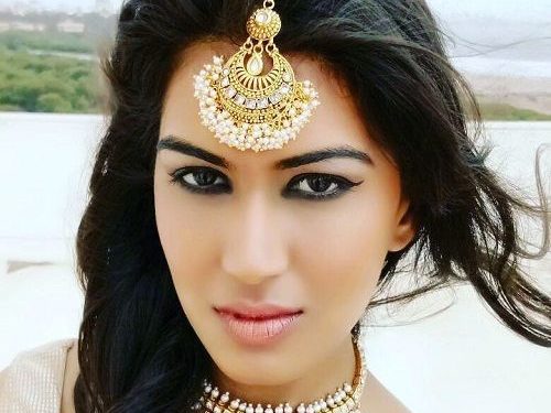 Ashmita Jaggi हाइट Weight उम्र बॉयफ्रेंड Biography in Hindi Ashmita Jaggi