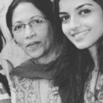 Ashna Zaveri Actress हाइट Weight उम्र बॉयफ्रेंड Biography Hindi आशना झवेरी मदर