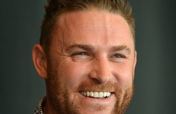 Brendon McCullum हाइट उम्र पत्नी बच्चे Biography in Hindi Brendon McCullum profile