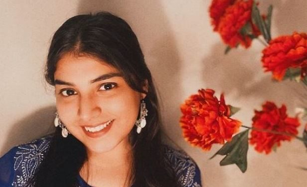 Chetna Sharma हाइट उम्र बॉयफ्रेंड परिवार Biography in Hindi Chetna Sharma