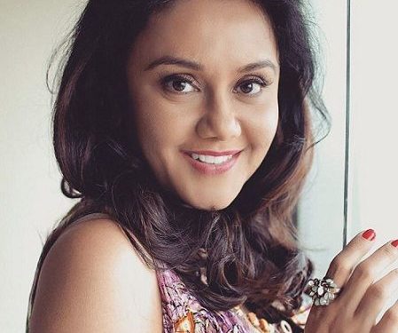 Deepika Deshpande Amin उम्र पति परिवार Biography in Hindi Deepika Deshpande