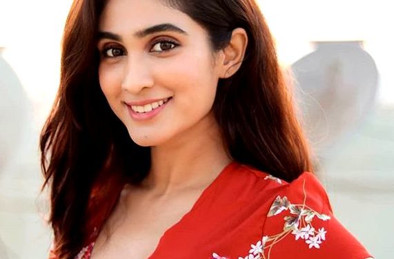 Deepti Sati हाइट उम्र बॉयफ्रेंड परिवार Biography in Hindi Deepti Sati