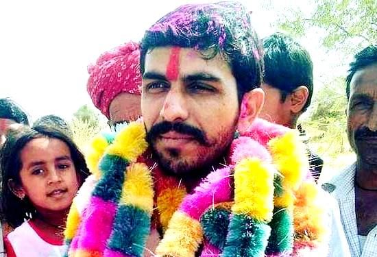 Deshal Dan उम्र Caste परिवार Biography in Hindi Deshal Dan