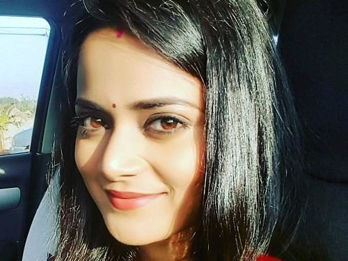 Dolphin Dwivedi हाइट Weight उम्र Biography in Hindi Dolphin Dwivedi