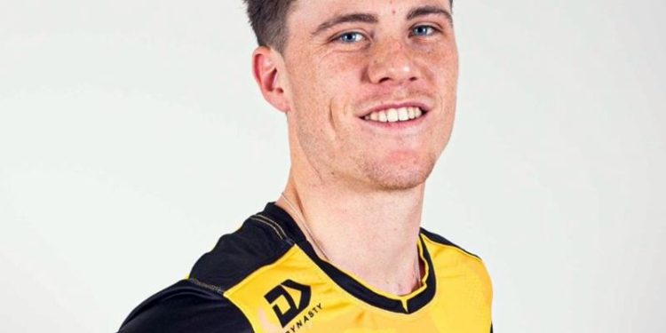 Finn Allen उम्र हाइट गर्लफ्रेंड परिवार Biography in Hindi Finn Allen New Zealand cricketer