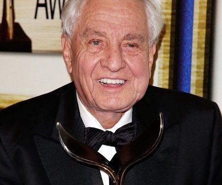 Garry Marshall हाइट Weight उम्र Biography in Hindi Garry Marshall