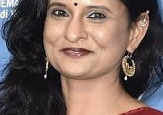 Geetanjali Kulkarni हाइट बॉयफ्रेंड पति बच्चे परिवार Biography in Hindi Geetanjali Kulkarni